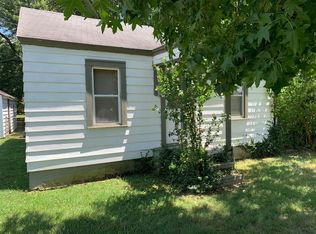 1034 N West Ave, Springfield, MO 65802