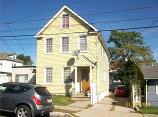 452 Lawrence St, Perth Amboy, NJ 08861