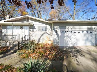 112 Nottingham Dr, Brooklyn, MI