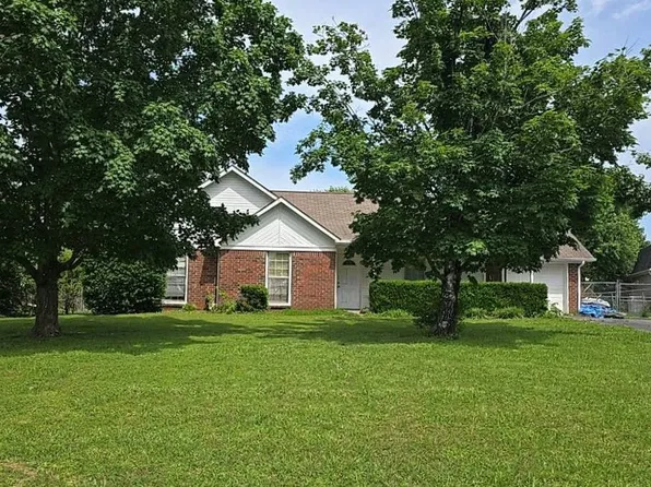 301 Short Ct, Smyrna, TN 37167