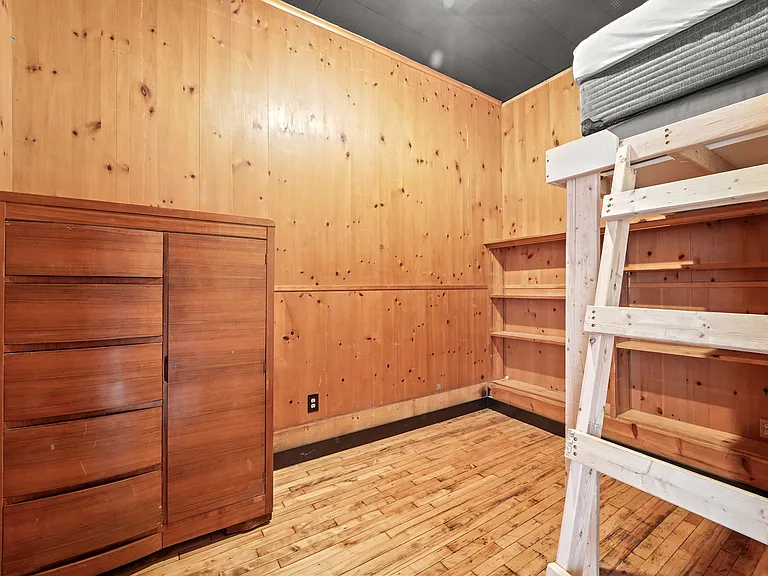 136 Court St #2 — Photo 5