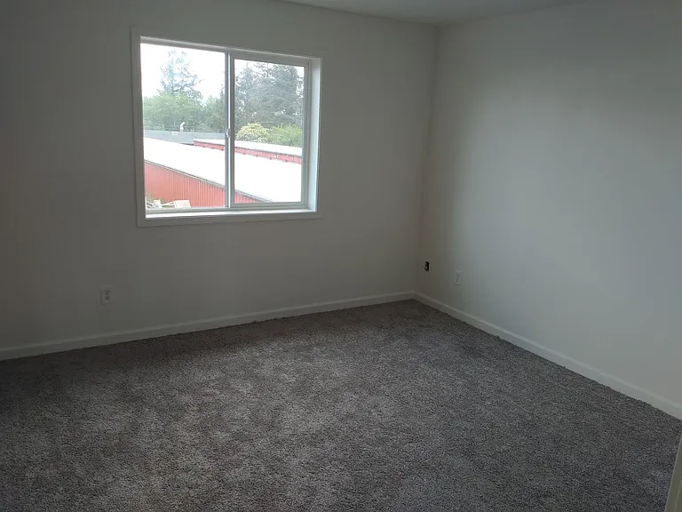 935 Avenue S #5 — Photo 10