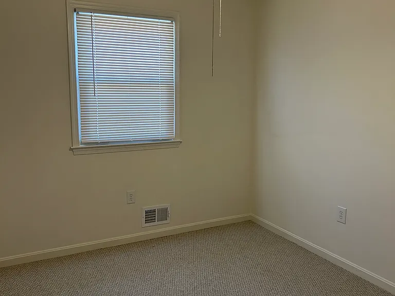 903 Park Ter — Photo 24