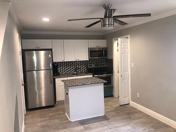 2nd image of 5400 S Capitol St #3
