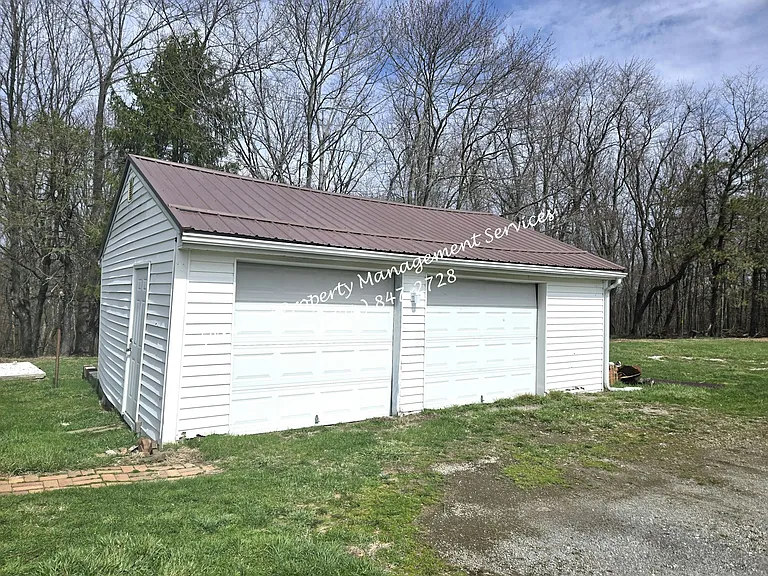 1425 Barclay Hill Rd — Photo 18