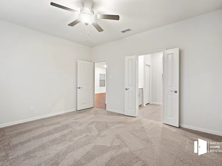 1505 Wind Springs Dr — Photo 7