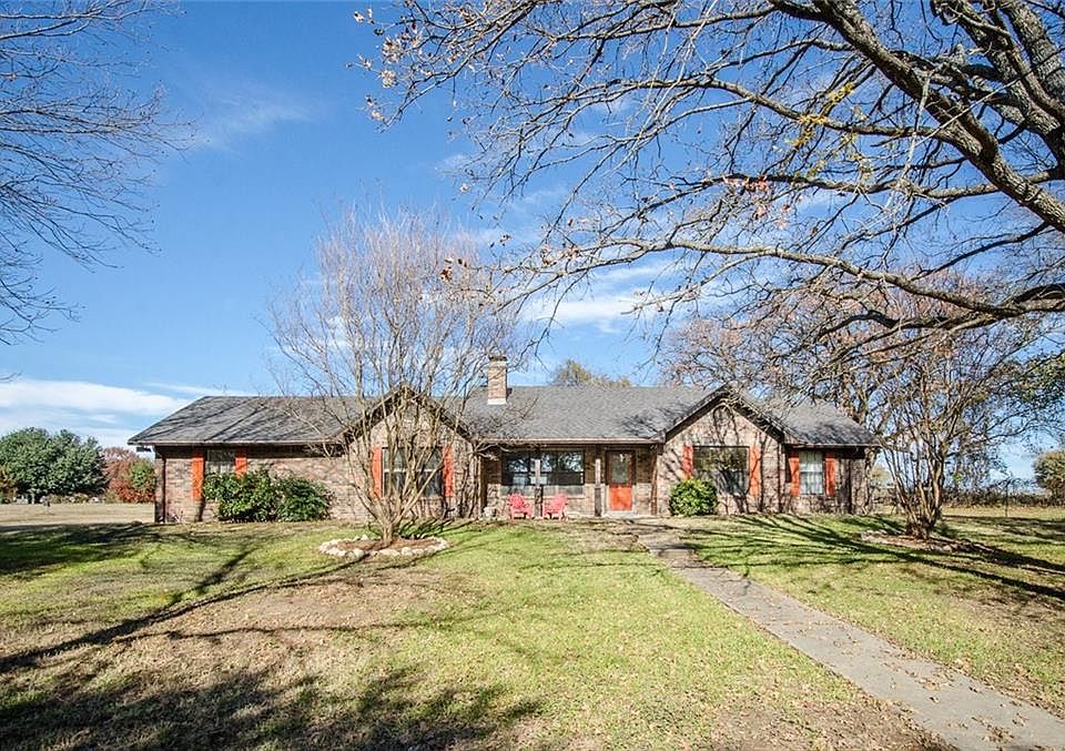 1st image of 119 Kirk Dr