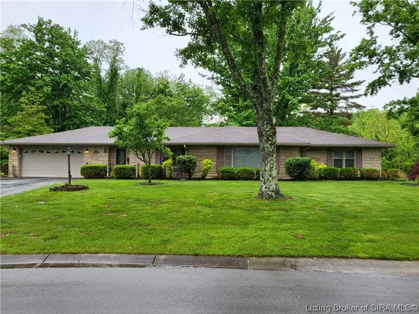 2025 Wells Drive, Madison, IN 47250