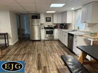 16 Cherokee Ln, West Ossipee, NH 03890