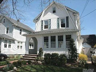 1st image of 1917 Carlton Pl