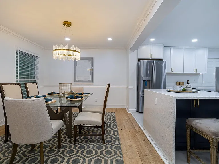 405 Park Lake Cir — Photo 10