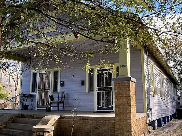 2556 Wisteria St, New Orleans, LA 70122