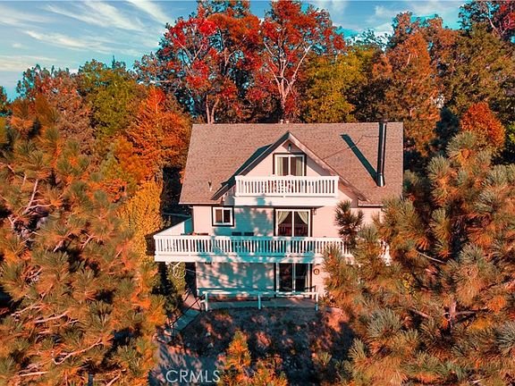 3rd image of 1243 Grass Valley Rd