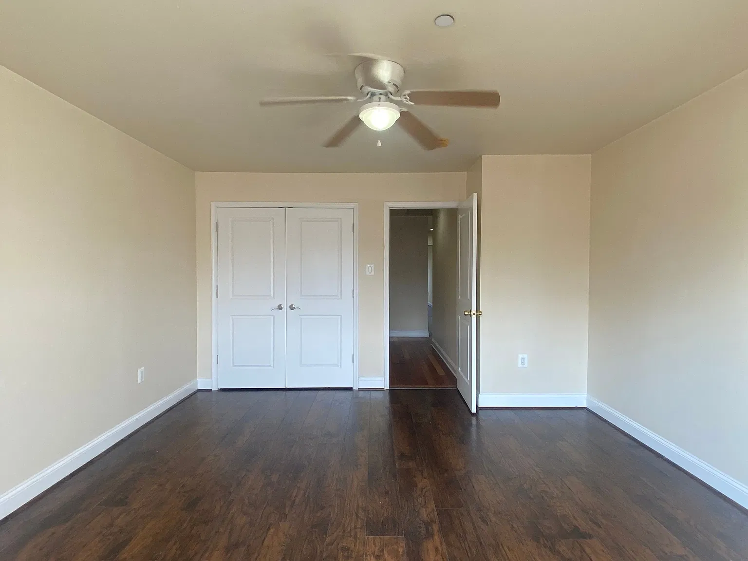 4 bed, $2,000 — Photo 3