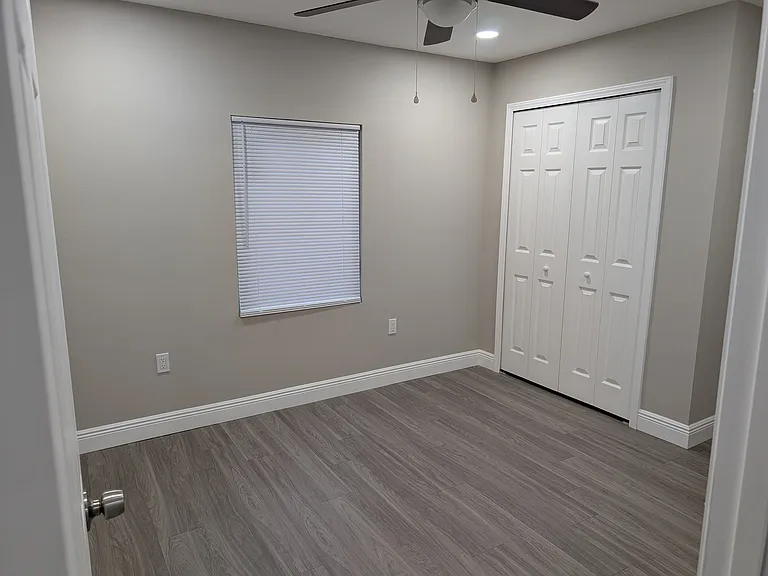 3416 Phillips St — Photo 6