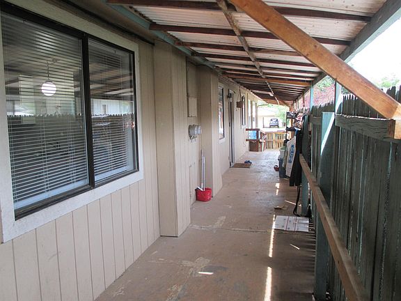 4th image of 2318 E Dalke Ave #2320