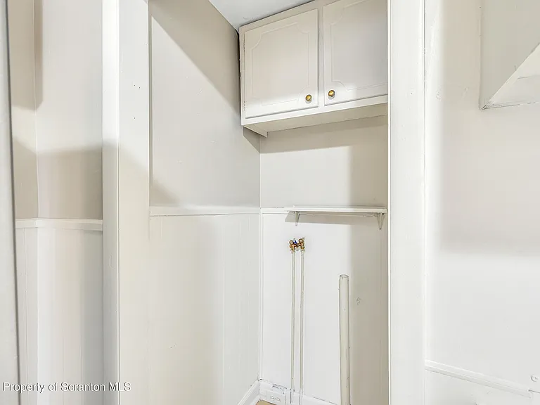 821 Delaware St — Photo 13