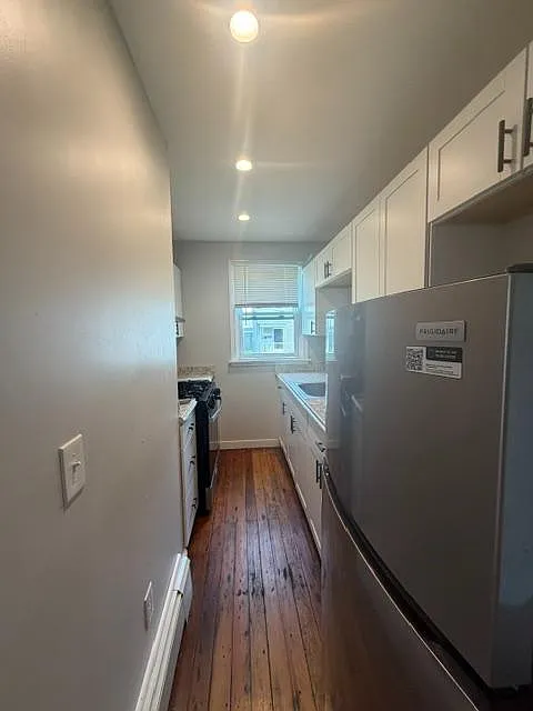 46 Mystic st - 46 - 1N — Photo 2