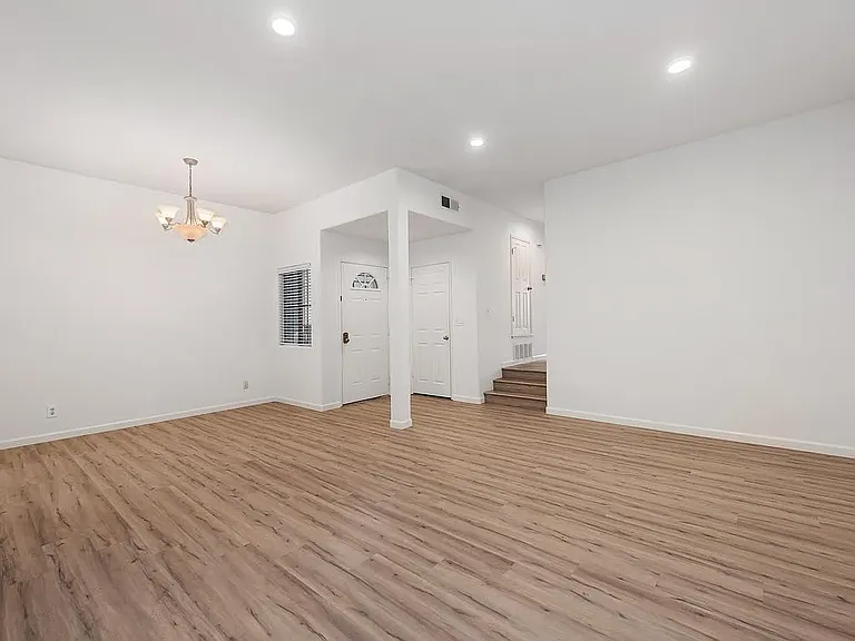 8182 Mainsail Dr #102 — Photo 10
