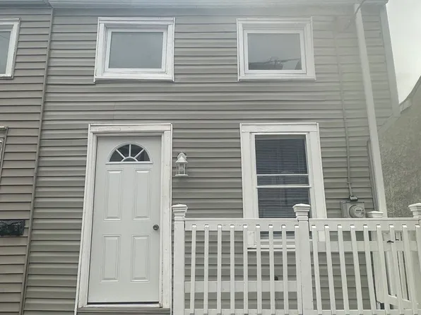 346 Spring Garden St, Reading, PA 19602