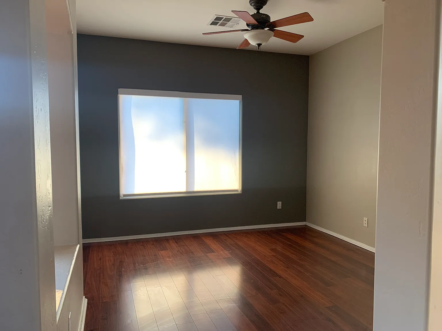 3 bed, 1685 sqft, $2,250 — Photo 3