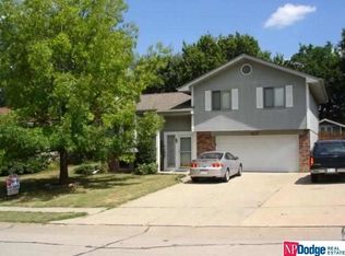 1009 Conestoga Rd, Papillion, NE 68046