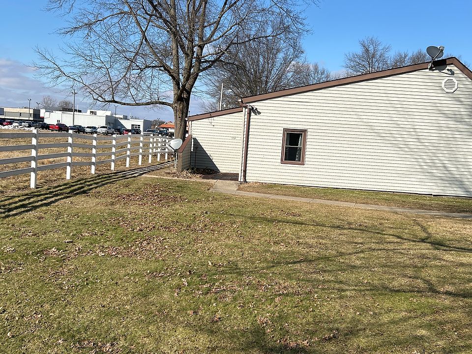1st image of 1014 Jaycee St NW #1014