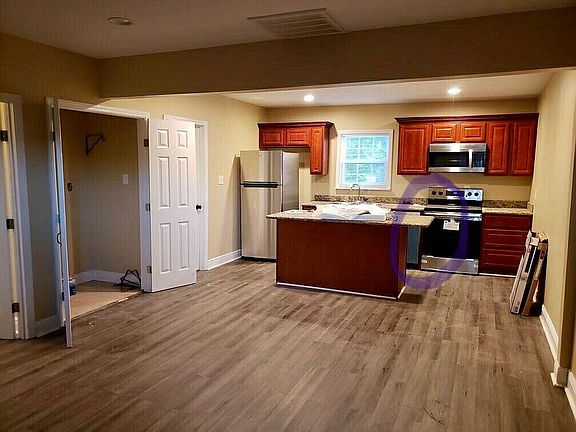 2nd image of 2612 Soniat St APT 1
