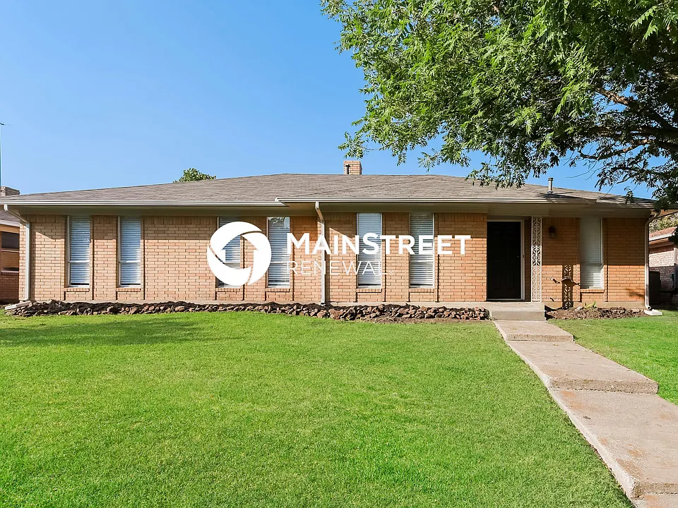 1826 El Paso St