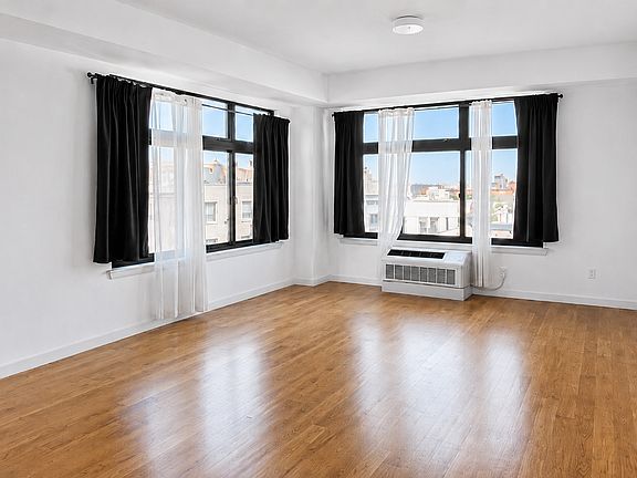 4th image of 618 Bushwick Ave APT 727