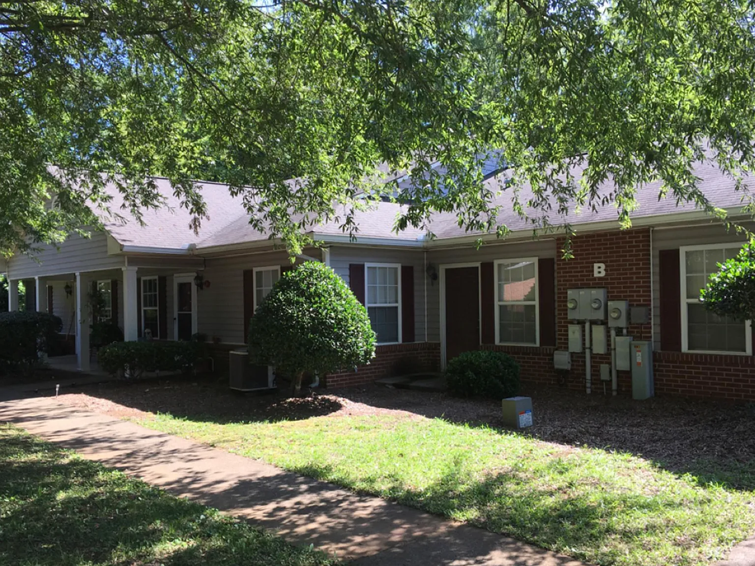 Perry Farm Rd, Cave Spring — Photo 2