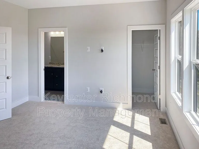 509 Munson Woods Walk — Photo 10