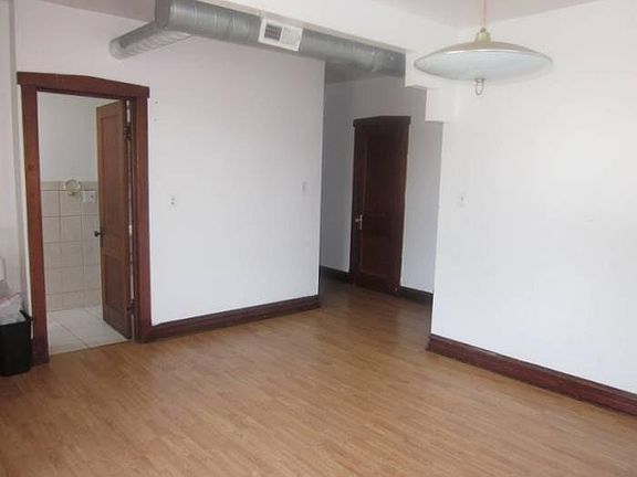 2nd image of 3915 W 26th St #2R