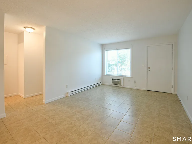 2 Hamre Ln #D — Photo 12