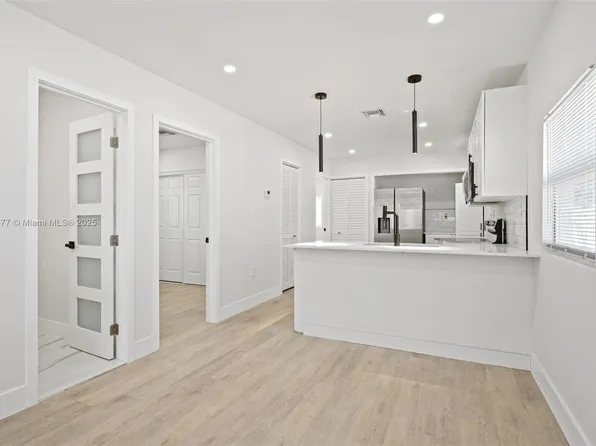 1844 NW 67th St, Miami, FL 33147