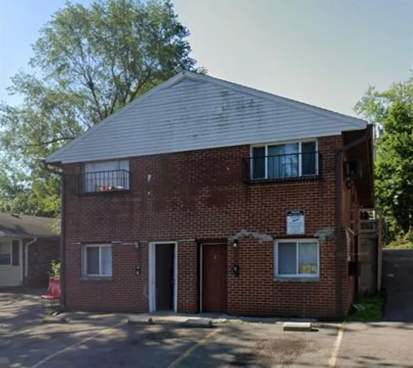 274 E Nottingham Rd