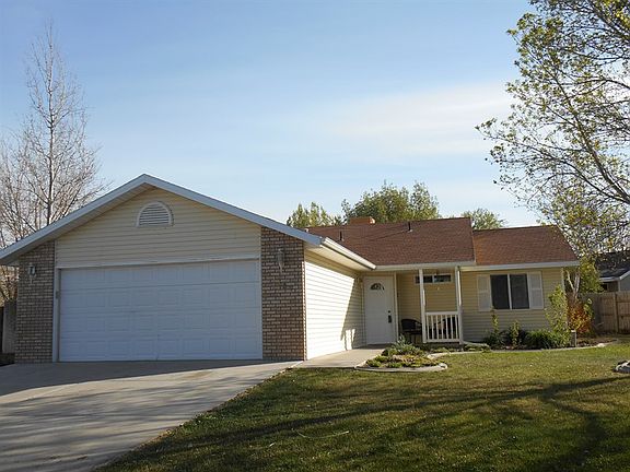 3rd image of 1127 Iron Wood Ct
