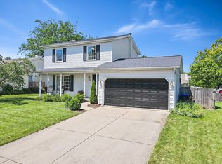 1220 Eastport Dr, Bloomington, IL