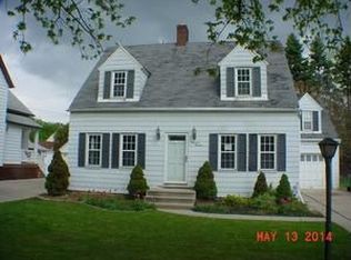 1913 Columbus Ave, Bay City, MI 48708