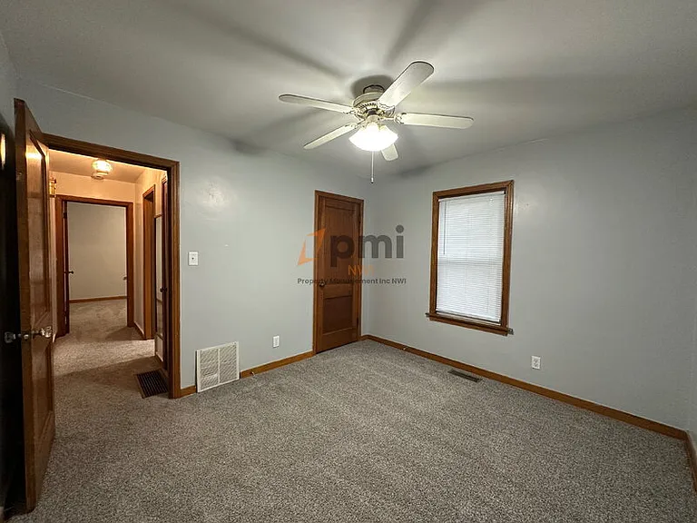 811 Institute St — Photo 11