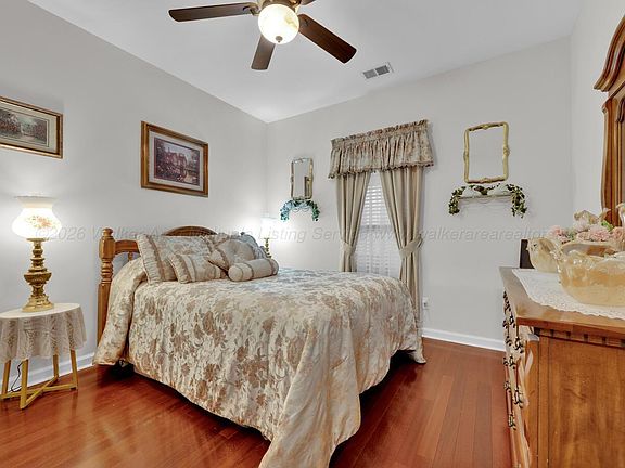 4th image of 110 Christy Ln