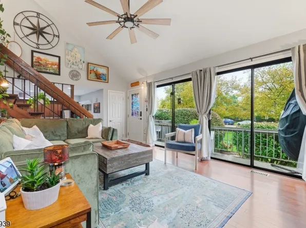 300 Gemini Dr #3C, Hillsborough Twp., NJ 08844