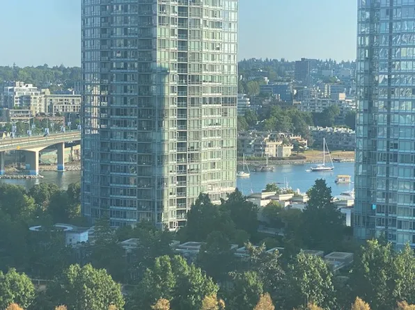 989 Beatty St #1505, Vancouver, BC V6Z 3C2
