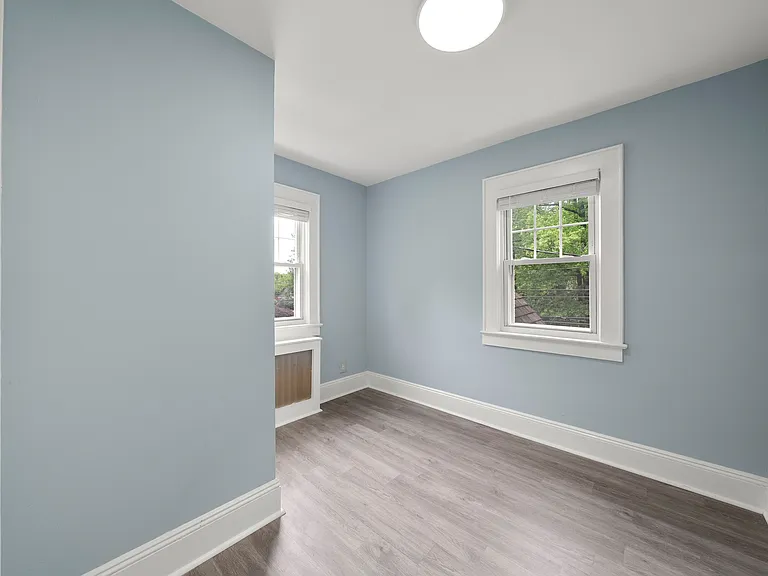 243 Jefferson Ave — Photo 18