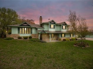 1166 N 1st Rd, Baldwin City, KS 66006