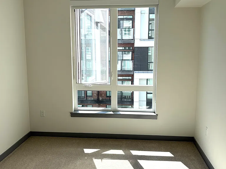 11903 NE 128th St #423 — Photo 7