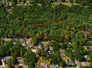 1 Luna Ln, Central, SC 29630