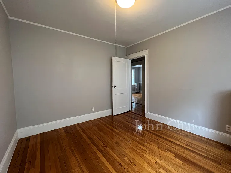 136 Arlington St #1 — Photo 15