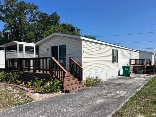 319 Valencia St, Sebastian, FL 32958