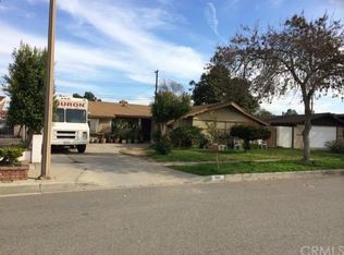 1201 S Genoa Dr, Santa Ana, CA 92704